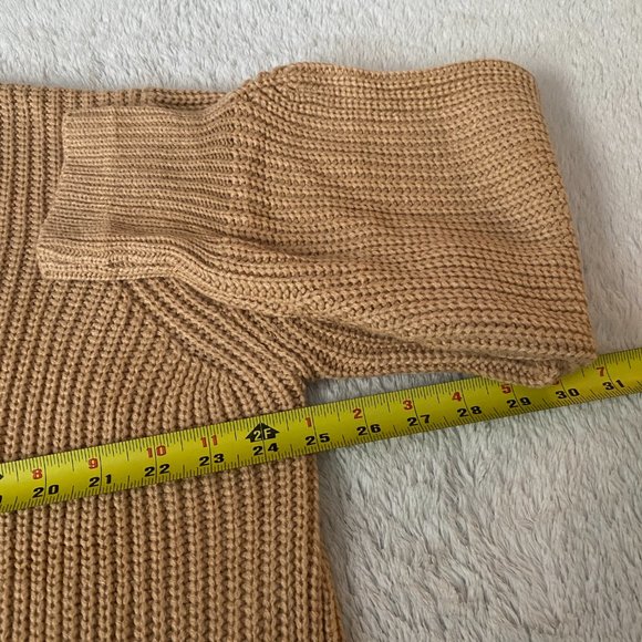 Womens Oversized Chunky Knit Cardigan Tan Button Front Neutral Fall Cardigan - Picture 5 of 9